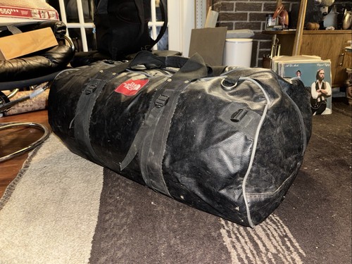 VTG North Face Duffle Bag Leather Handle Rubber Coated 80s 36 x 20 X 17 - Picture 4 of 12