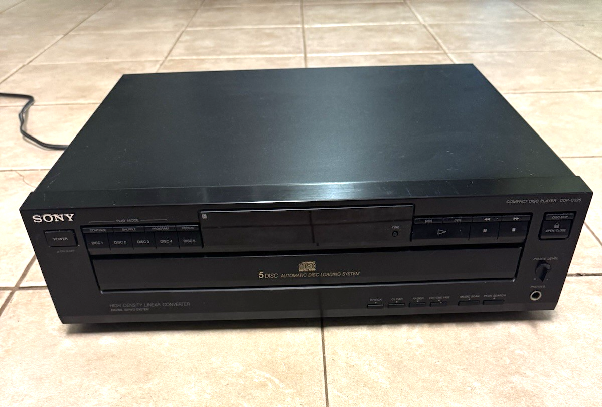 ちゃーんページ　SCO-325/CD Sony CDP-C325 Stereo 5-Disc CD Changer Compact Disc No Remote