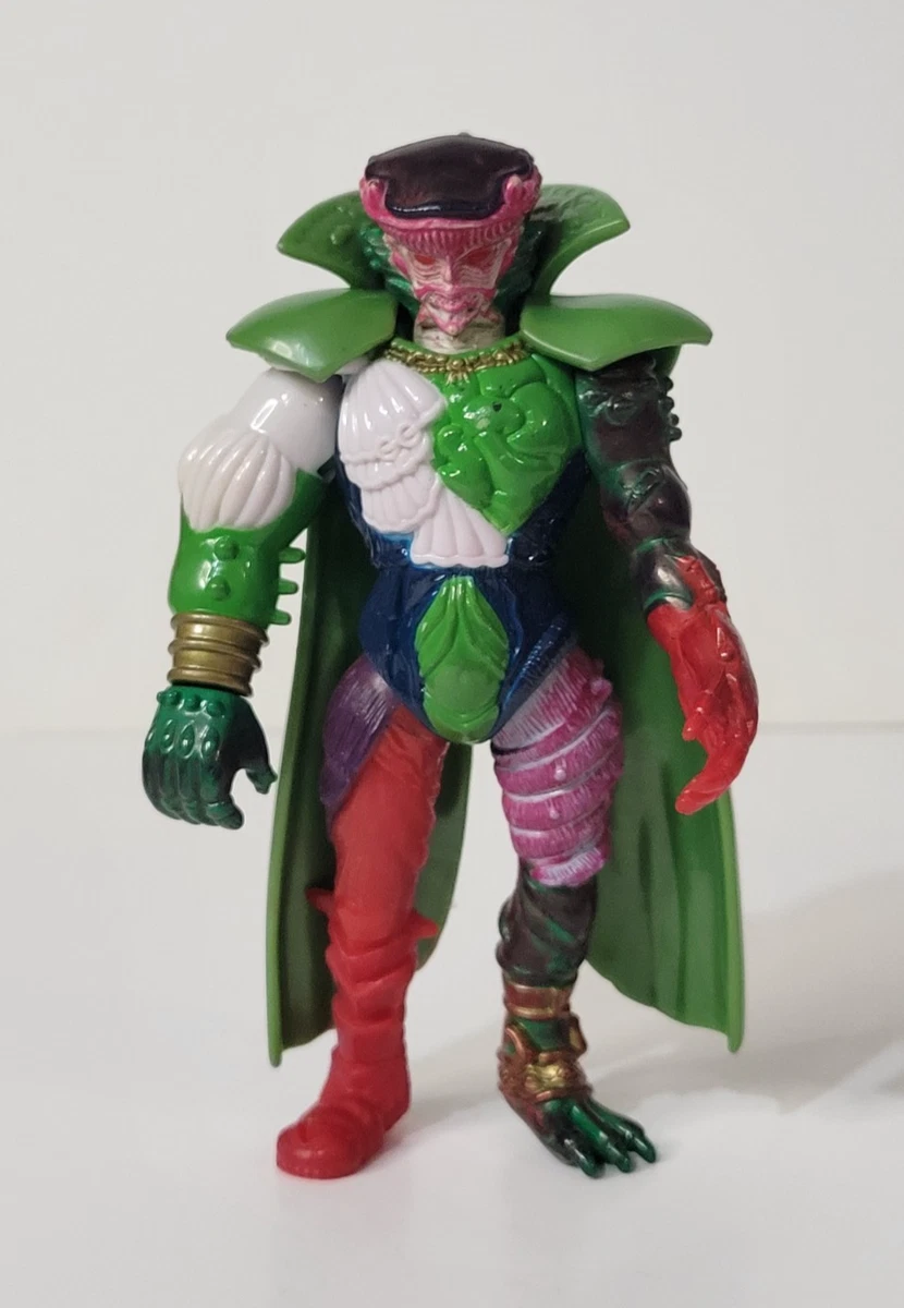 Big Bad Beetleborgs Magnavores Typhus VTG 1996 Bandai w/ Cape