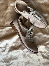 VTG 80s Nike Bowling Shoes 840406 SN Tan Brown Split Toe Men s Size 7,5