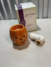 Scentsy Jack O  Lantern Plug-In Warmer Hallow...