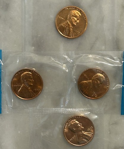(2) 1972-S, 1972-P, 1972-D Lincoln Cent - Proof & BU 4 Coin Lot - Mint Cello - Picture 2 of 5