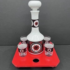 Arcopal Optical Set for Liquor Bottle in Opaline With 4 Glasses Moka Cream