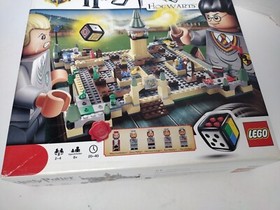 2010 - LEGO Harry Potter Hogwarts (3862) Board Game, Box & Manual