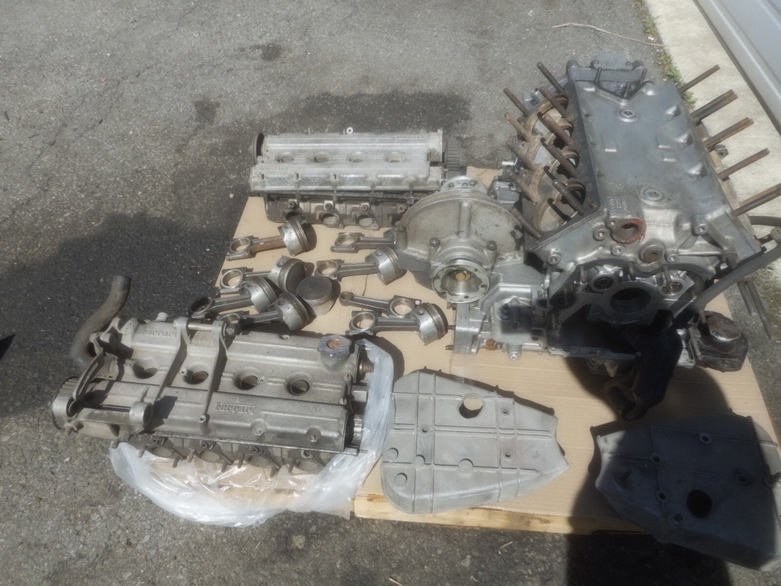 Ferrari 308 GTB Carburator Engine