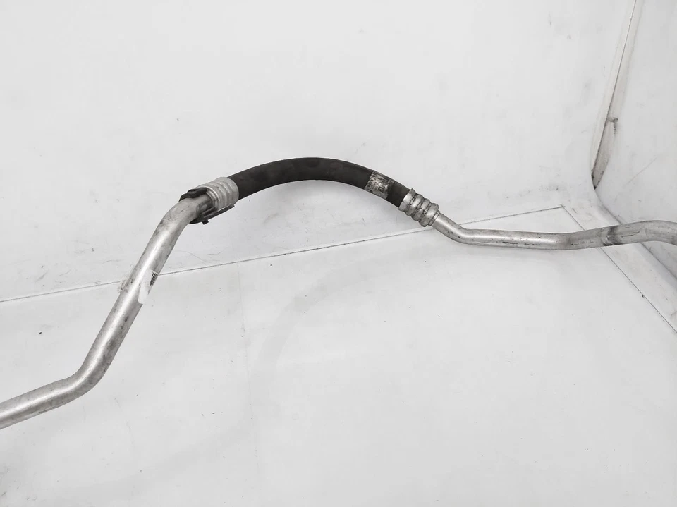 Conjunto de tubo de succión de aire acondicionado BMW 330I 2006 64-53-6-927-846 Foto 4 de 4