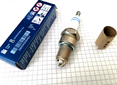 BOSCH WR5DC+ (+15) Zündkerze NEU OVP 0242245552 ersetzt die alte WR5DC