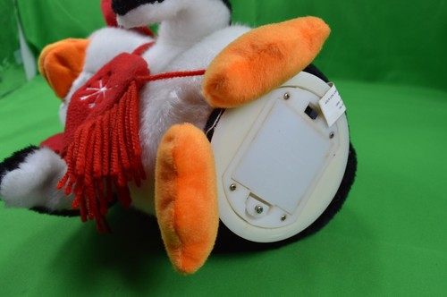 Singing Christmas Winter Penguin Plush,Mouth Moves,Mint Preowned - Picture 3 of 4