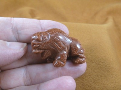 (Y-BUF-566) little orange Goldstone BUFFALO bison gemstone carving gem figurine