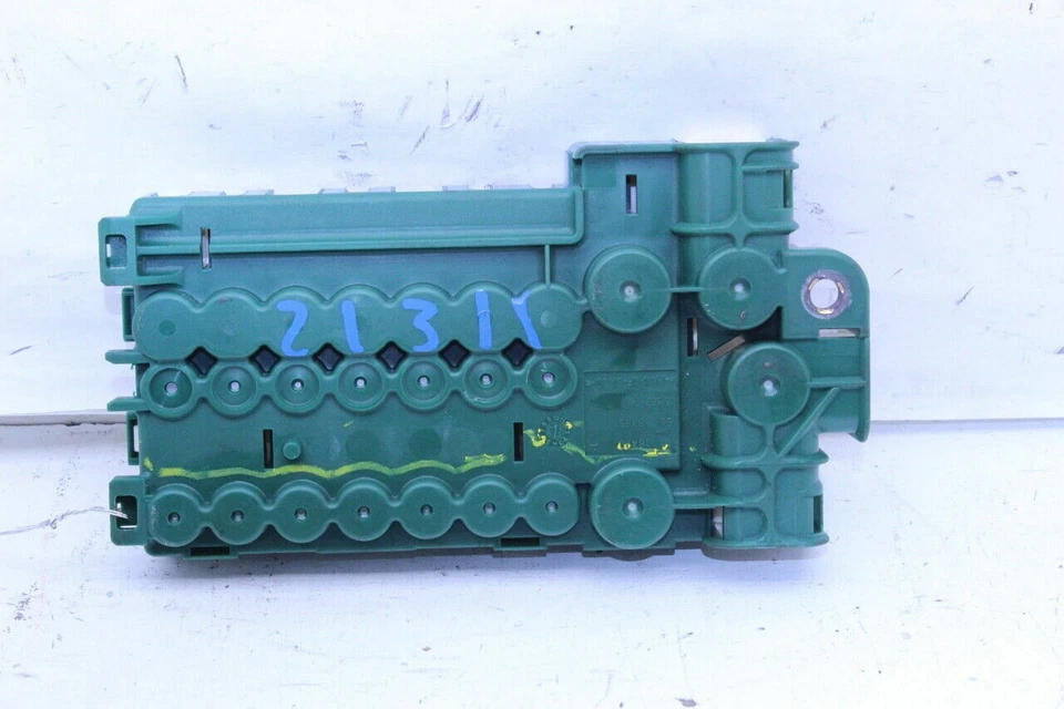 BMW X5 525i 530i E39 2001-2003 maletero caja de relé de fusibles OEM usado Foto 2 de 4