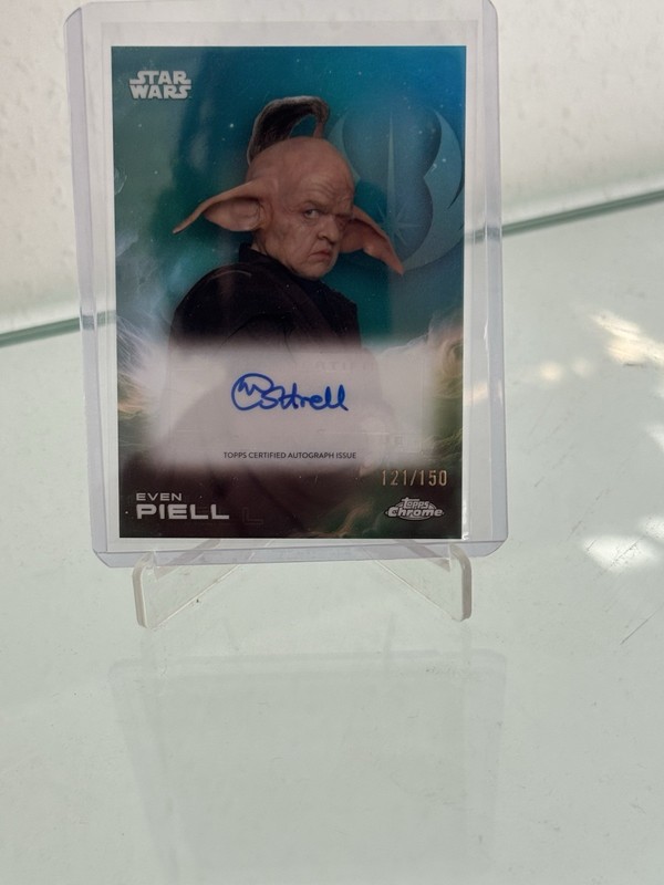 Michaela Cottrell Even Piell 2025 Topps Chrome Star Wars BLUE /150 AUTO #A-MC