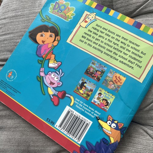 Dora Goes to School by Nickelodeon (Paperback, 2006) Children’s Picture Book - Picture 9 of 10