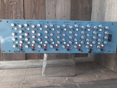EQ Octa-EQ Oram BEQ Analog Equaliser Equalizer British Trident