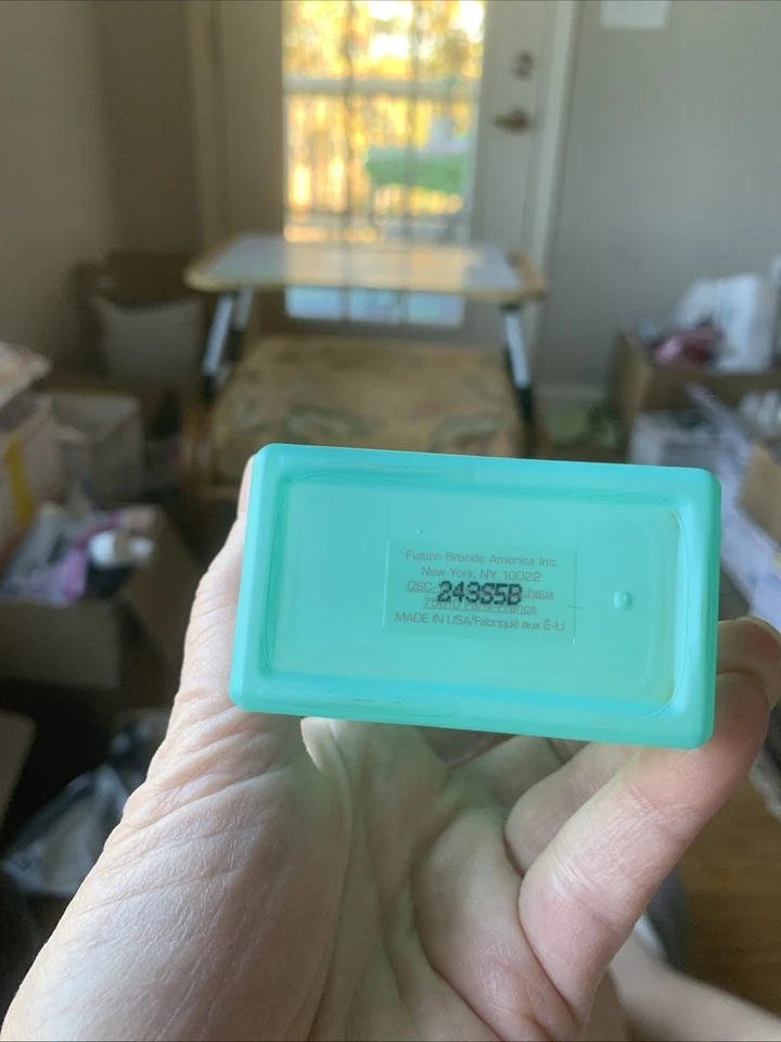 3,4 oz-grande-limpio clásico-algodón cálido-eau de parfum spray-huele increíble Foto 4 de 4