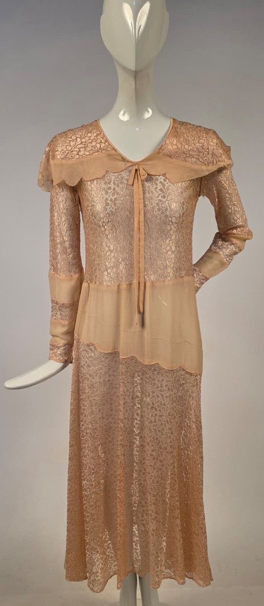 GATSBY 1920S SILK CHIFFON + SILK LACE DRESS W SCALLOP DETAIL GATSBY 1920S SILK CHIFFON + SILK LACE DRESS W SCALLOP DETAIL