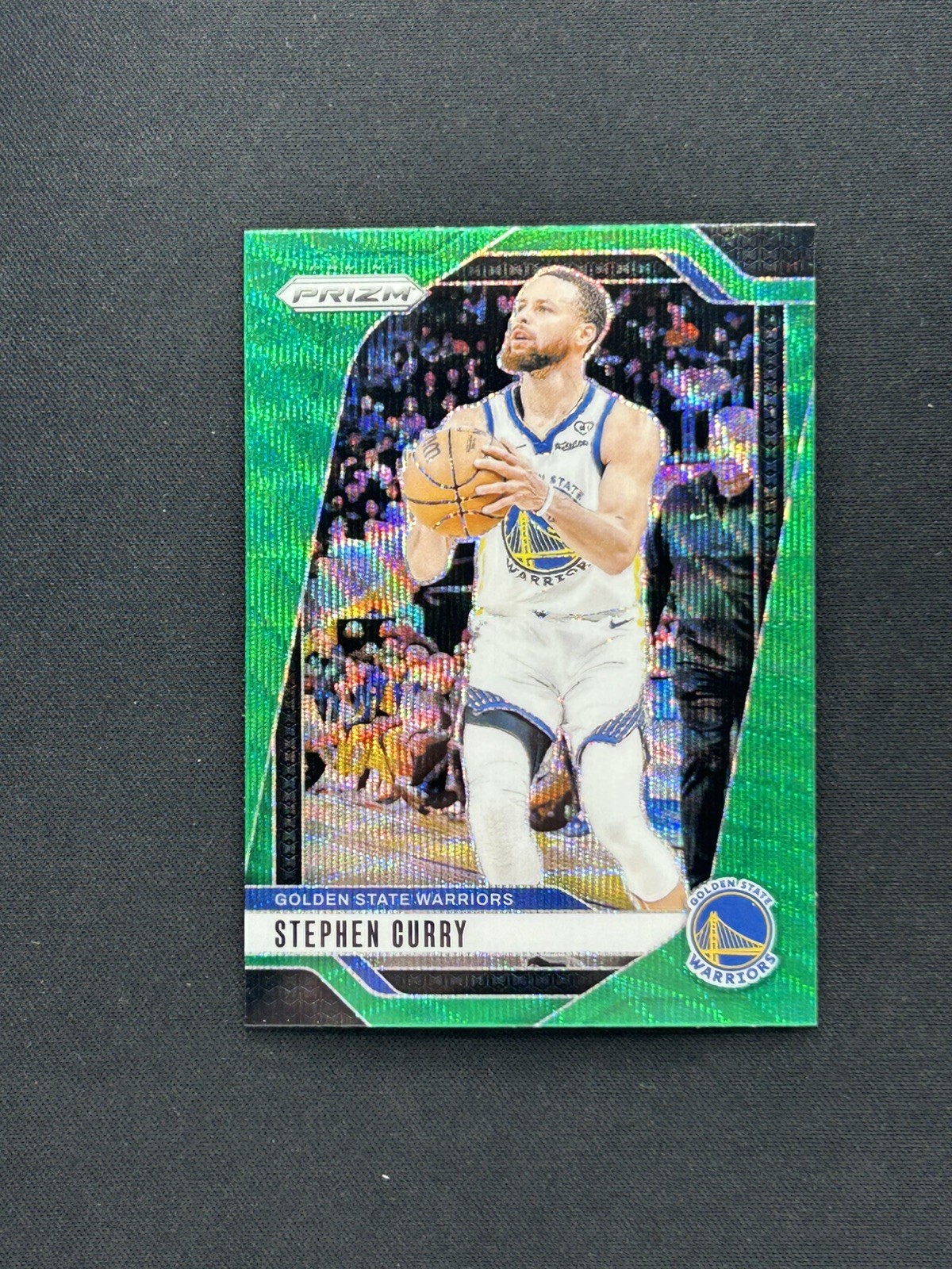 2024-25 Panini Prizm - Stephen Curry #134 Green Wave Prizm 
