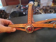 A Rawhide Tassel Stylin Headstall – Buckaroo Leather Products