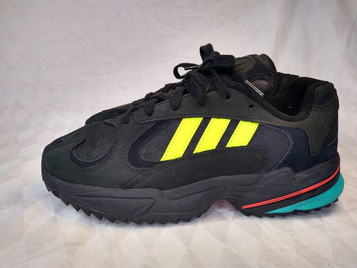 Adidas Yung-1 trail Men's Sneaker Black Sports Outdoor