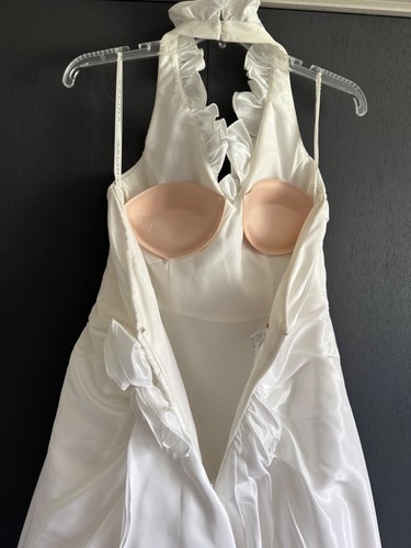 Galina Size 8 Soft White Taffeta Halter with Ruffles Style ES9899 Wedding Dress - Picture 20 of 22
