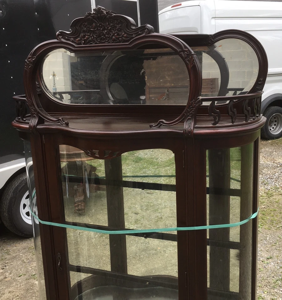 MUEBLE PORCELANA PUERTA SERPENTINA CAOBA TALLADA ART NOUVEAU Foto 3 de 4