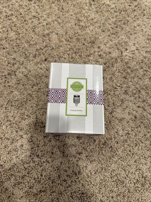 New Scentsy Chasing Fireflies Mini Wax Warmer Night Light Plug-In 