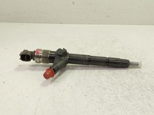 Injecteur Nissan ALMERA TINO