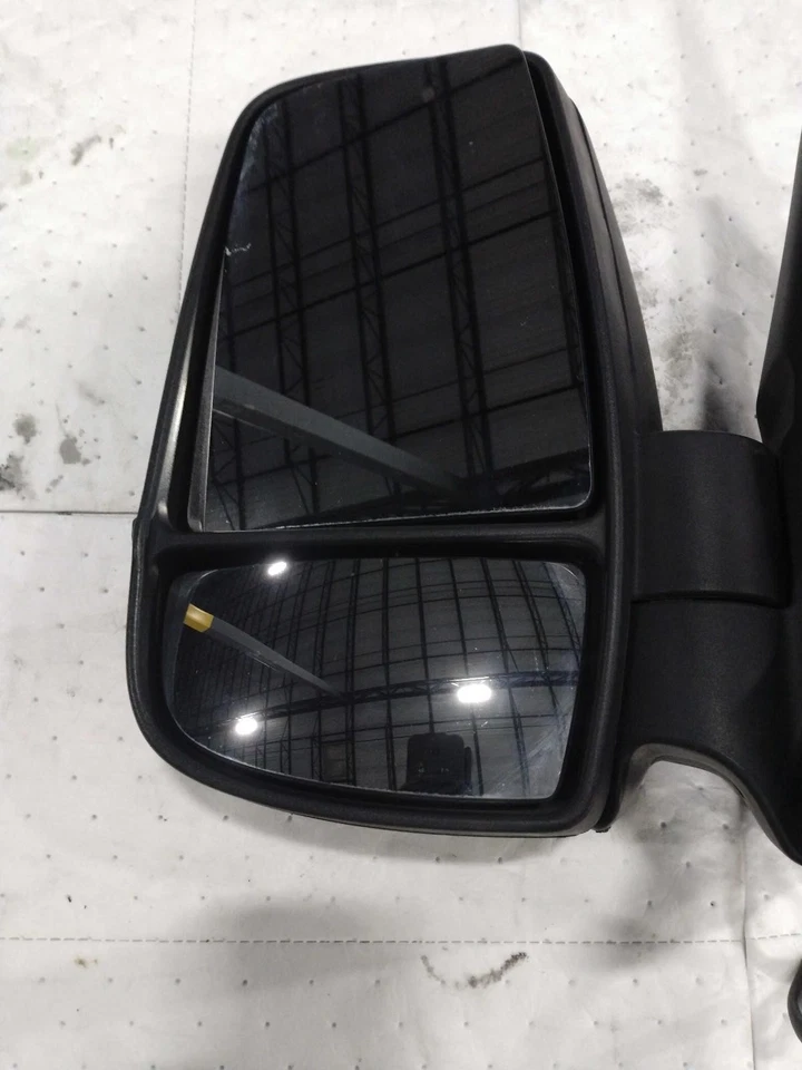 Espelho de porta esquerda usado serve: 2015 Ford Transit 350 manual teto médio 100`` overa - Imagem 3 de 4