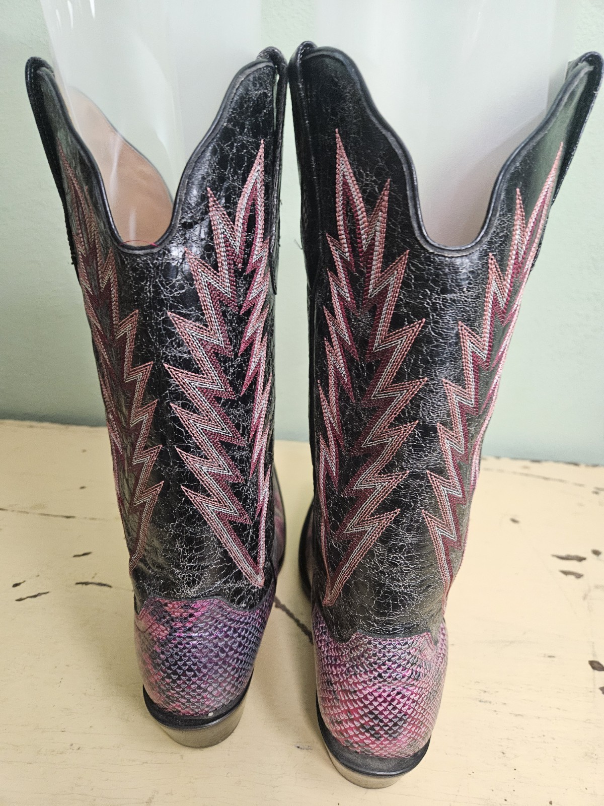 Johnny Ringo Brown Pink Purple Python Print Snip … - image 6