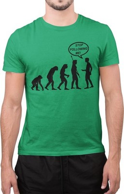 Inspiriertes lustiges menschliches Evolution Stop Follow me sarkastisches T-Shirt