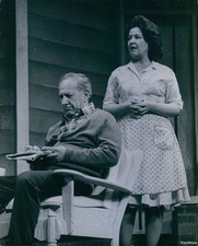 News Jack Klugman Sada Thompson In All My Sons Production Theater 8X10 Photo
