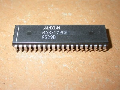 MAX7129CPL MAX 7129 CPL  3 1/2 Digit  A/D ConverterforDisplay Ersatzteil L#022-2