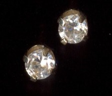 14K Solid Yellow Gold 3mm Round Clear Crystal CZ Solitaire Stud Earrings UR