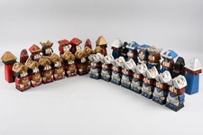 C64O57- drewniane 32 figurki szachowe