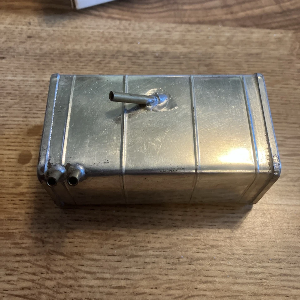 Perfect #13 Gas Tank - Medium Super Rectank 3 + 3/4oz Capacity - Image 4 of 4