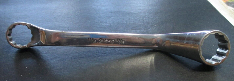 Snap-On Tools XS-02226 11/16'' X 13/16'' 12 Point Offset Box End Wrench USA