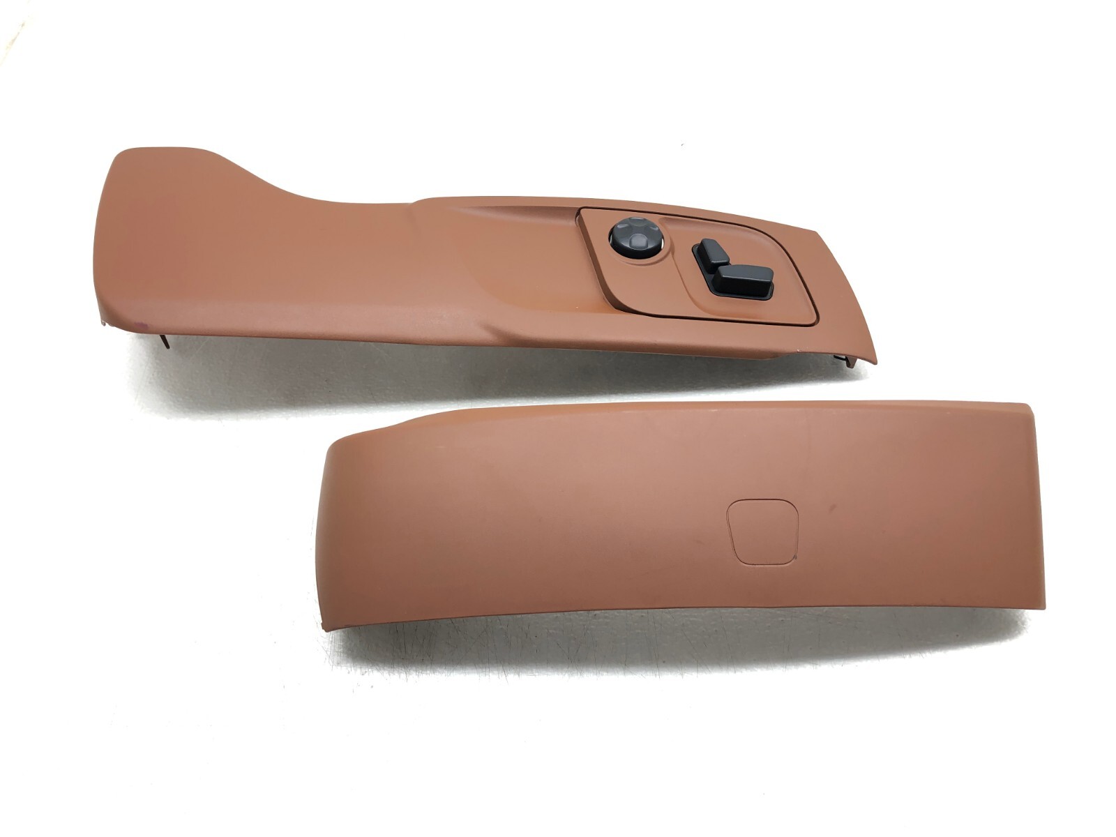 2017-2019 MASERATI LEVANTE RIGHT PASS FRONT SEAT TRIM W/ SWITCH OEM CUOIO BROWN