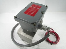 ALLEN BRADLEY 808-M17 SPEED SWITCH