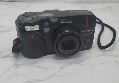 Olympus Super Zoom 3000 35mm Multi AF Film Camera 38-110mm Battery Tested 