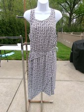 NWT VINCE CAMUTO WHITE AND BLACK PRINT DRESS L