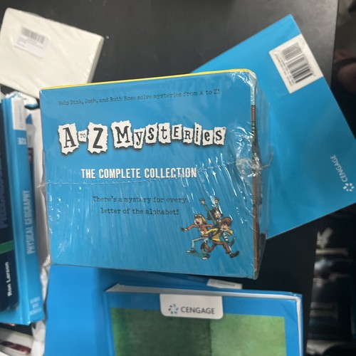 A to Z Mysteries The Complete Collection by Ron Roy 26 Book Set (Paperback,2018) - Picture 6 of 6