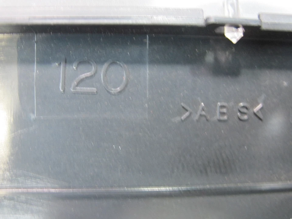 99-01 ISUZU VEHICROSS INSTRUMENT CLUSTER GAUGE SPEEDOMETER 8972081943 OEM - Image 4 of 4