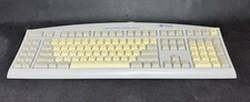 Sun 320-1273 Type-6 USB Keyboard - US/UNIX Layout - 2M Attached Cable - yellowed