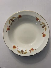 6 Vintage Hall’s Superior Quality Autumn Leaf Dessert Fruit Bowls 5.5” Diameter
