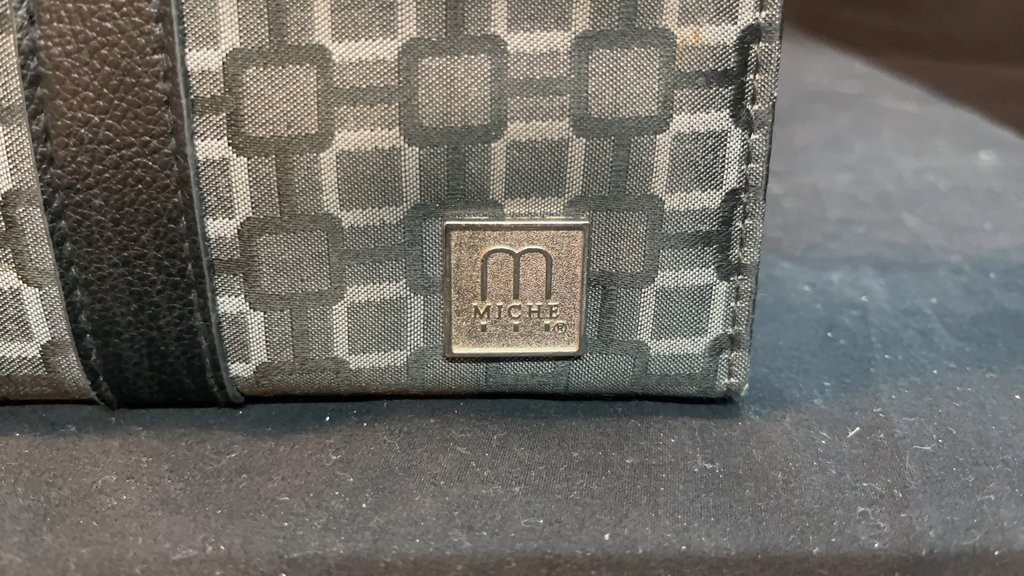 Miche Interchangeable Handbag Shell with Geometri… - image 2