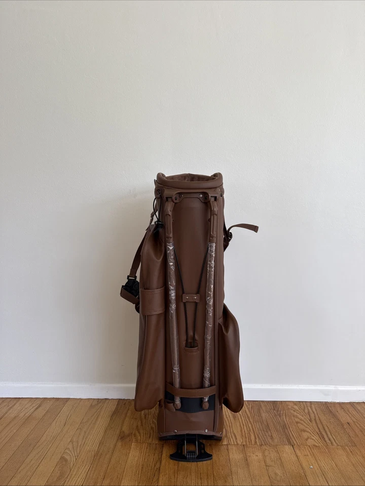 Bolsa de golf Maxfli moderna clásica con soporte Foto 4 de 4