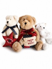 Lot Of Vintage Boyds Bears Collectibles Christmas Ornament 2002 Angel On Duty