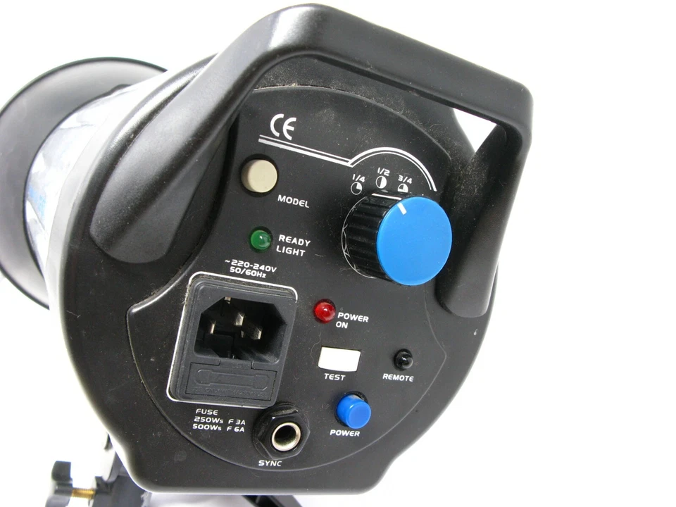 Dorr DE 500 Studio Flash Pair. - Image 2 of 4