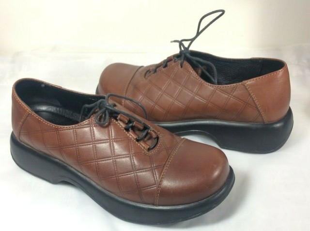 dansko oxford shoes