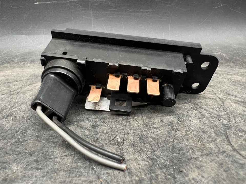 1977-1984 Oldsmobile Delta 88 OEM Windshield Wiper Control Module Switch - Image 3 of 4