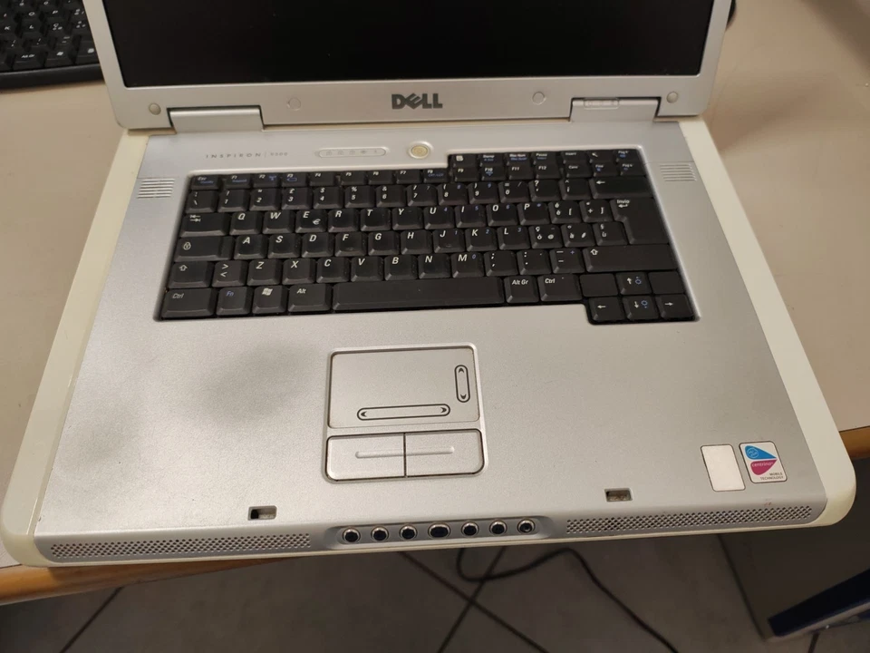Notebook Portatile Dell Inspiron 9300 DA TESTARE LEGGERE - Immagine 3 di 4